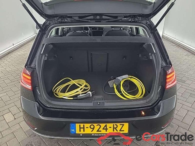 VOLKSWAGEN GOLF E-DITION 2020 5D 100kW #5