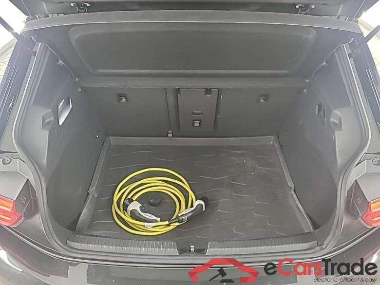 VOLKSWAGEN ID.3 58kWh 1st Plus auto 5D 150kW uitlopend #5