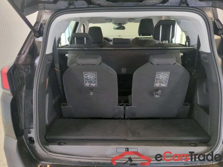 PEUGEOT 5008 1.2 PT BL. Executive #4