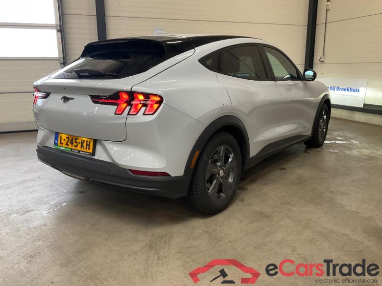 FORD Mustang Mach-E RWD 75 kWh #3