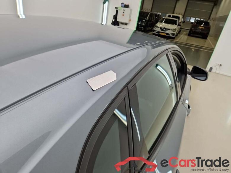 VOLVO V40 2.0 D2 BLACK EDITION #6