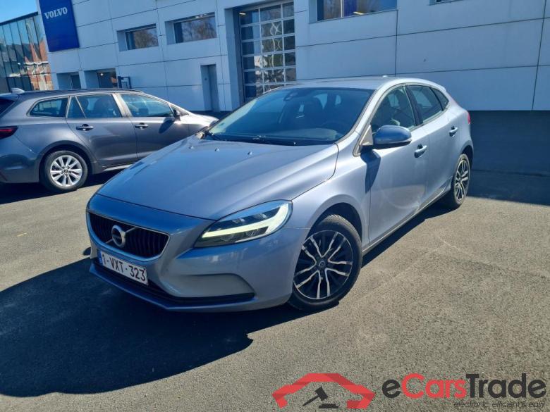 VOLVO - VOL V40 D2 120PK Black Edition With Vasa Leather #1