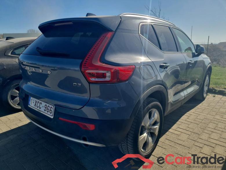 Volvo XC40 2.0 D3 Momentum Pano LED-Xenon Virtual Harman/Kardon Navi 1/2 Leather KeylessGo Klima PDC ... #2