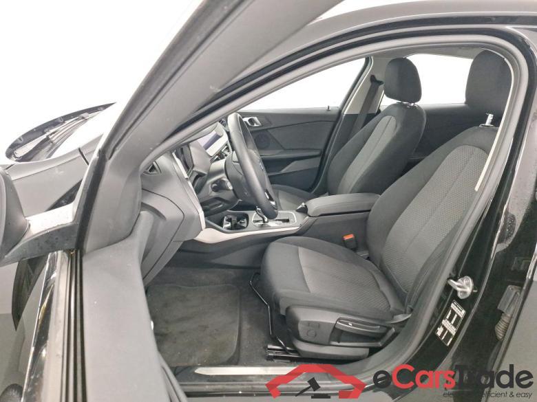 BMW 1 SERIES HATCH 1.5 116DA (85KW) Business Storage Driving Assistant Model Advantage #5