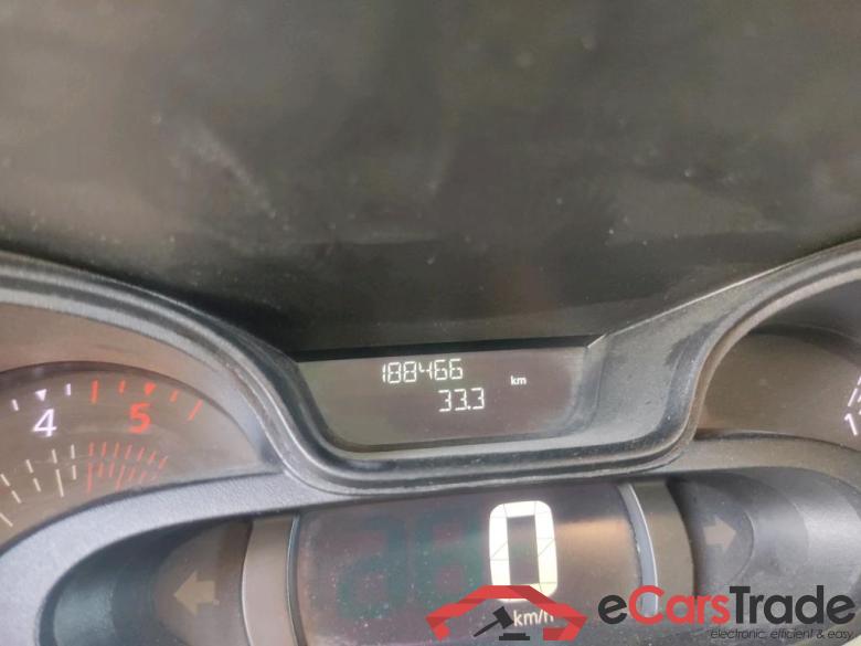 Renault Furgón 27 L1H1 Energy dCi 92kW TT Trafic III Furgón L1H1 2 7t 1.6 dCi 125CV MT6 E6 #5