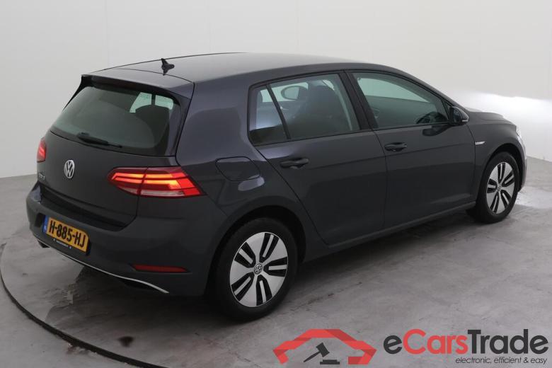 VOLKSWAGEN e-Golf  #6