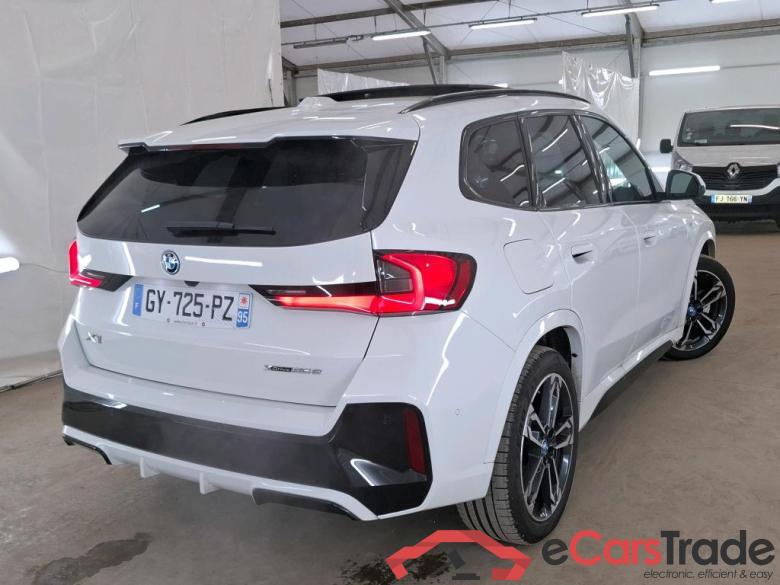 BMW xDrive25e M Sport DKG7 BMW X1 / 2022 / 5P / SUV xDrive25e M Sport DKG7 #3