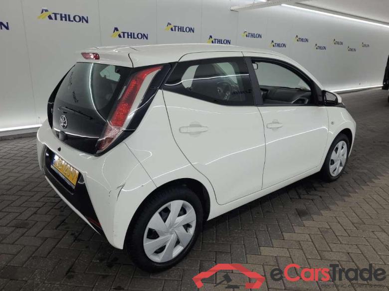 TOYOTA Aygo 1.0 VVT-i x-nav 5D 51kW #3
