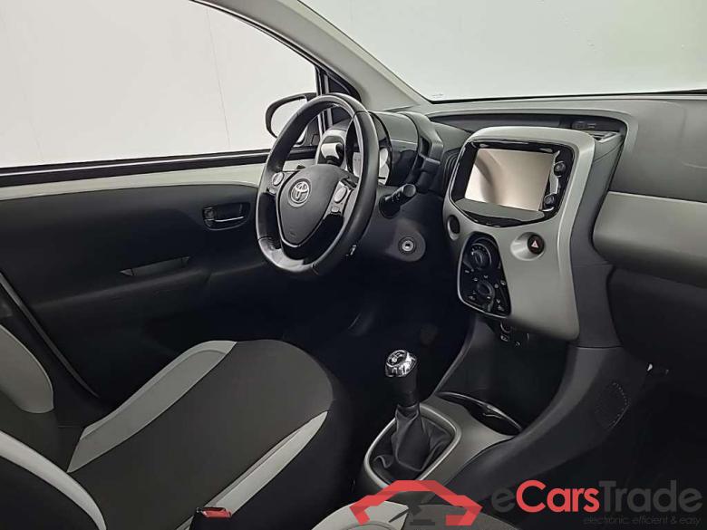 TOYOTA Aygo 1.0 VVT-i x-nav 5D 51kW #6