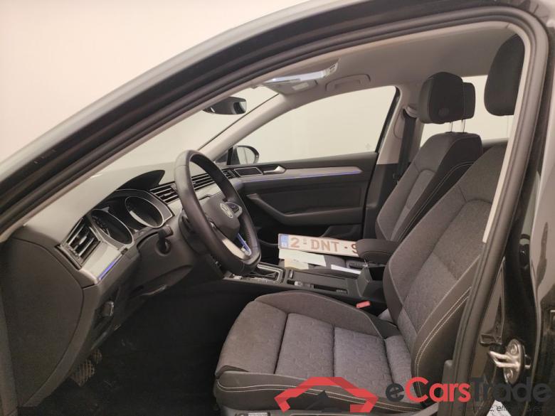 Volkswagen Passat Variant 1.4 TSI DSG6 GTE Business 5d #6