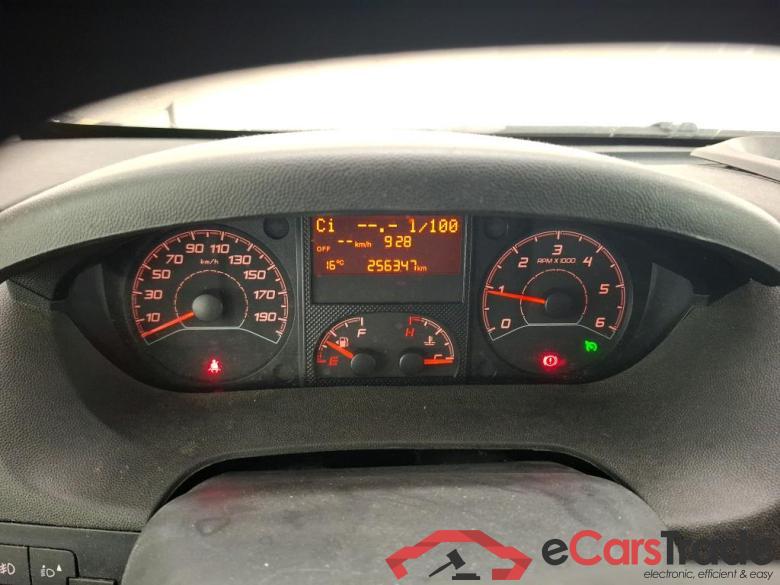 Citroen 33 L1H1 BlueHDi 110 BVM6 Business CITROEN Jumper VU 4p Fourgon 33 L1H1 BlueHDi 110 BVM6 Business #6