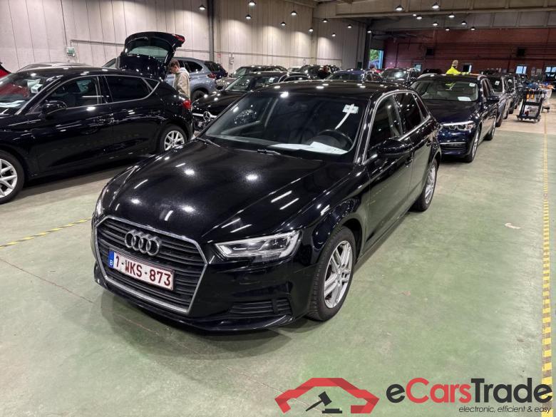 AUDI A3 SPORTBACK DIESEL - 2017 30 TDi Business Edit. S tron. (EU6d-T.) Platinum #1