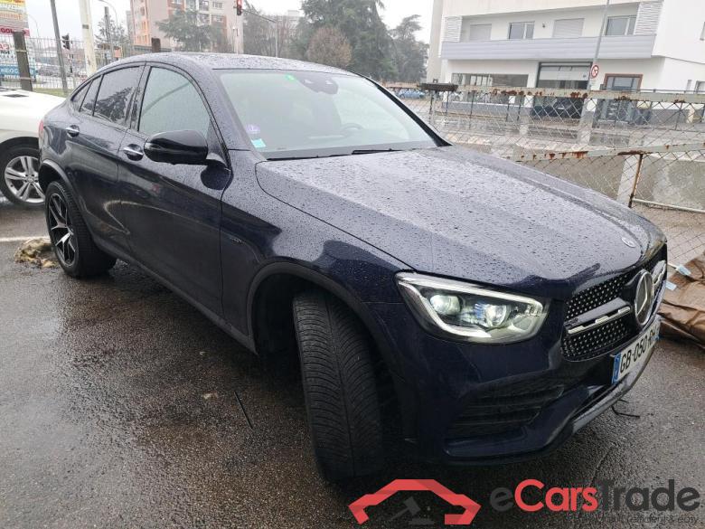Mercedes 2.0 GLC 300 E AMG LINE 4MATIC MERCEDES-BENZ GLC Coupe / 2019 / 5P / Coupé 2.0 GLC 300 E AMG LINE 4MATIC #4
