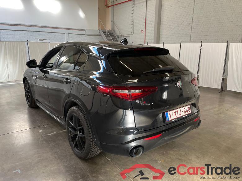 Alfa Romeo, Stelvio '17, Alfa Romeo Stelvio 2.2 D 210 Veloce AWD 5d #4