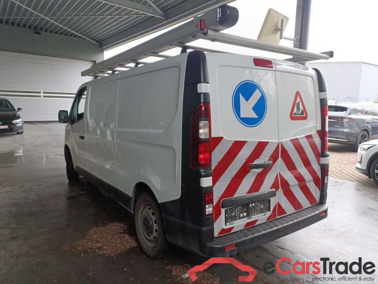 Renault Trafic L2H1 dCi 120 Grand Confort 2.9T 4d #3