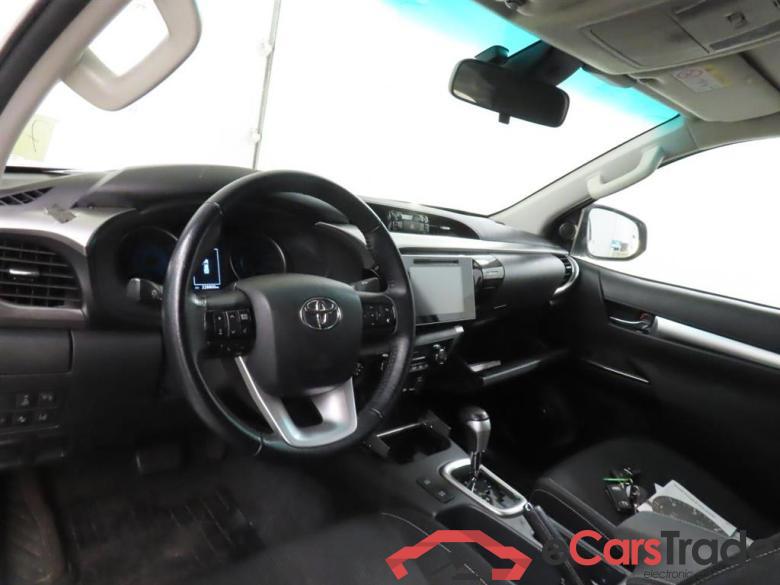 TOYOTA HILUX 2.4 D-4D-F DC Prof. #3