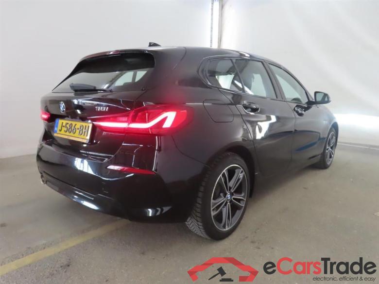BMW 1-serie 118i Executive Ed. #2