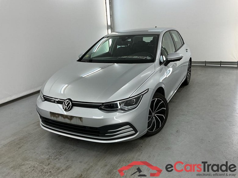 VOLKSWAGEN GOLF VIII 2.0 TDI 85KW LIFE Lounge Light & Sight Travel MEDIA Winter