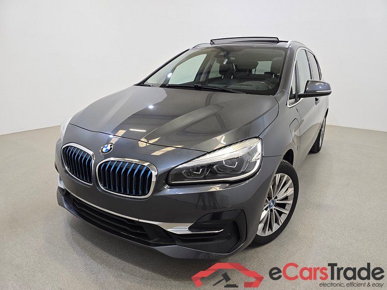 BMW 225xe Active Tourer Hybrid Luxury Aut. Pano LED-Xenon Head-Up Navi-Pro Ambient Sport-Leather KeylessGo Camera Klima PDC ...