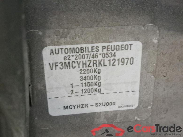 PEUGEOT - PEU 5008 BlueHDi 130PK EAT8 Allure & VisioPark II & Two Removable Seats & Pano Roof #6