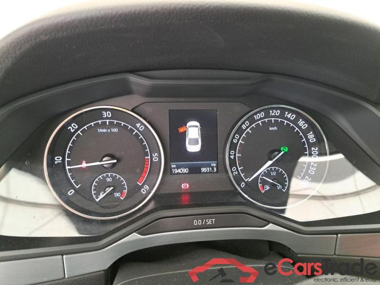 Skoda 2.0 TDi 150 DSG Business Superb Lim. Business 2.0 TDI 150CV BVA7 E6 #6