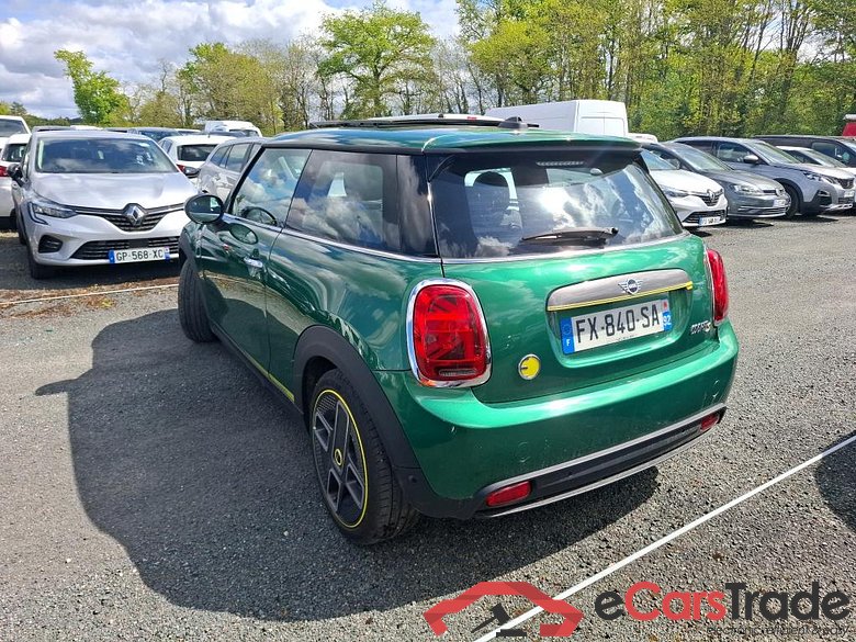 Mini Cooper SE Finition Greenwich 184 ch BVA MINI Mini / 2014 / 3P / Berline Cooper SE Finition Greenwich 184 ch BVA #2