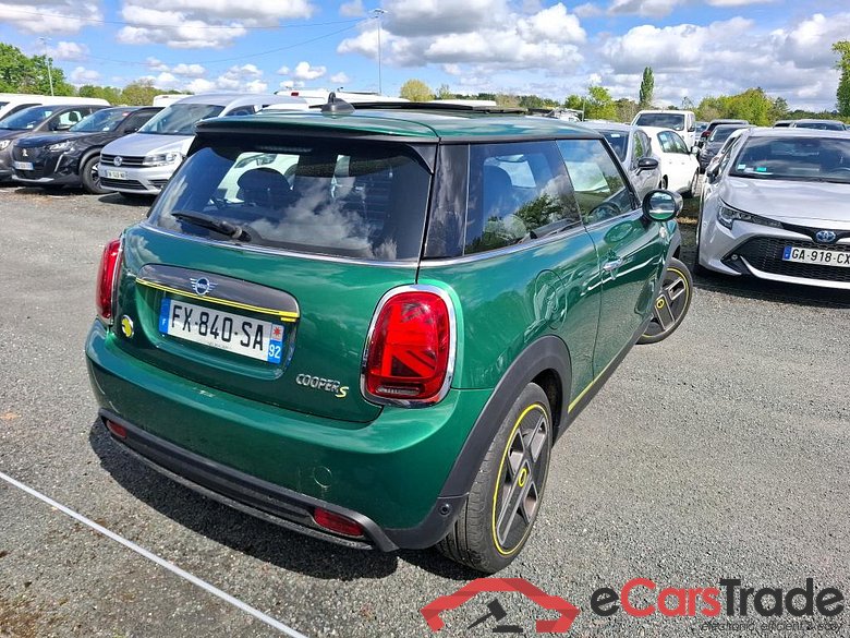 Mini Cooper SE Finition Greenwich 184 ch BVA MINI Mini / 2014 / 3P / Berline Cooper SE Finition Greenwich 184 ch BVA #3