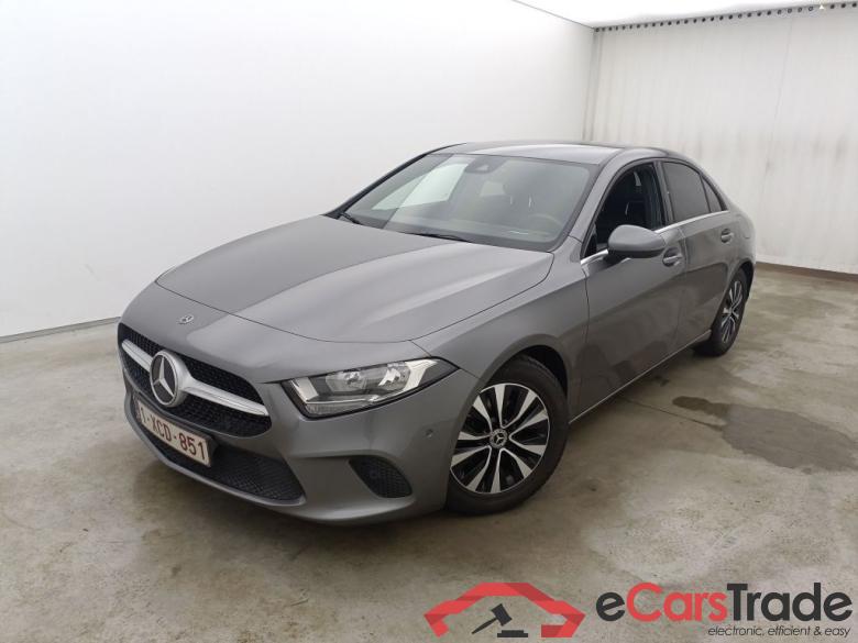 Mercedes-Benz A-Klasse Limousine A 180 d DCT Business Solution 4d #4