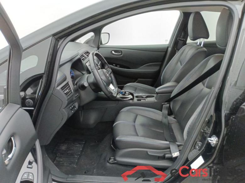 Nissan Leaf 3-Zero 62kWh 5d #6