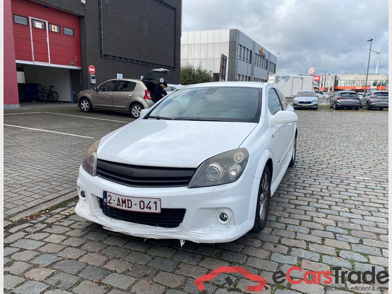 OPEL Astra GTC Astra GTC 1.6i Cosmo
