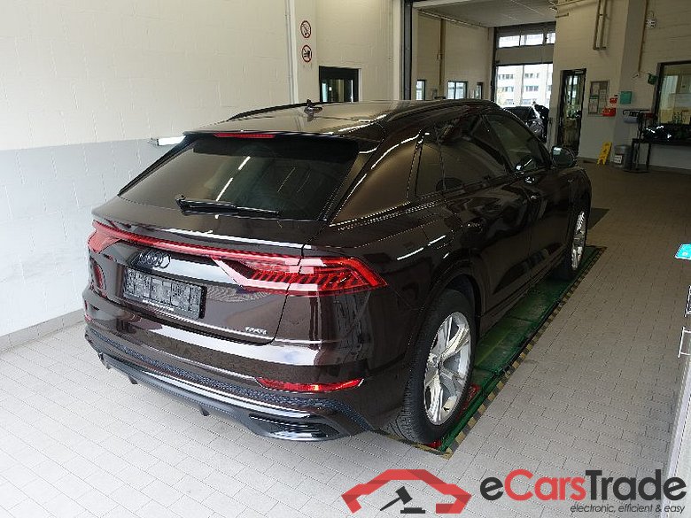 Audi Q8 (4MN)(07.2018->) DE - SUV5 50 3.0 TDI quattro EU6d, (EURO 6d), 2020 - 2022 #3