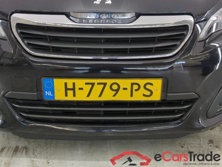 Peugeot 108 '14 Peugeot 108 Active 1.0 e-VTi 72pk 5d #5