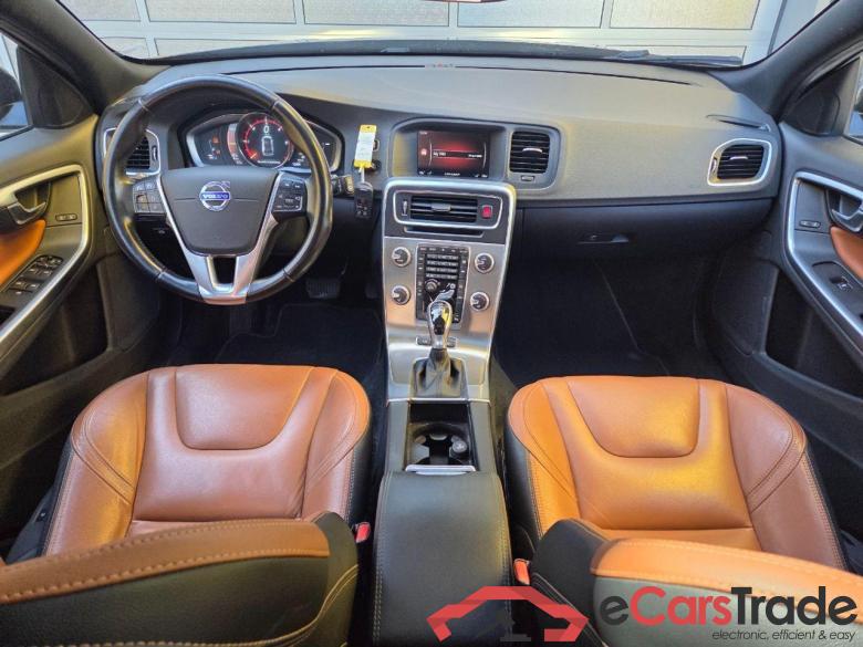 VOLVO V60 2.4 D6 Twin Engine Summum #6