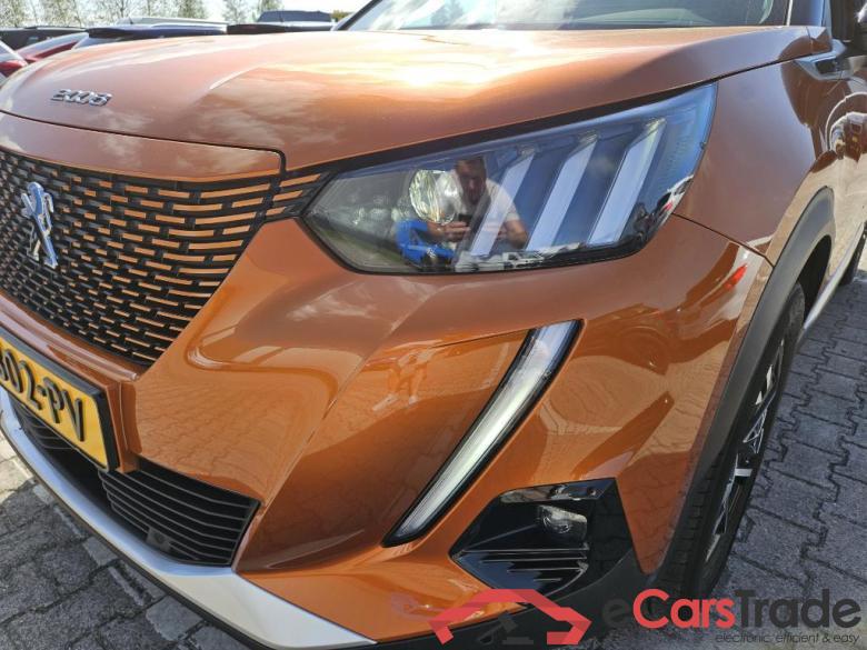 PEUGEOT e-2008 100 kW #5