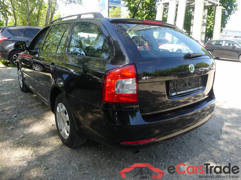 Skoda DE - Kb5 1.6 EU5, Active, 2011 - 2011 Octavia Combi #4