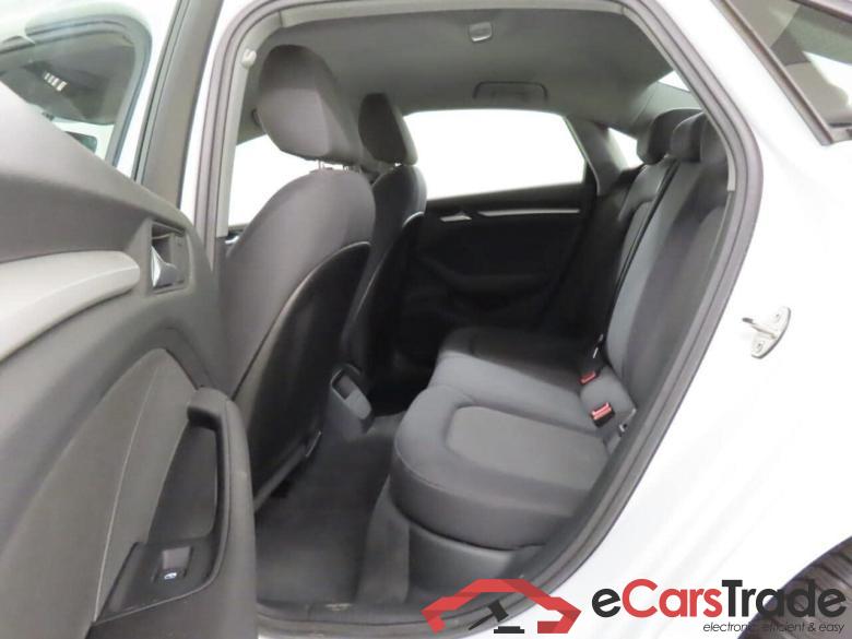 AUDI A3 Limousine 30 TFSI Pro Line #6