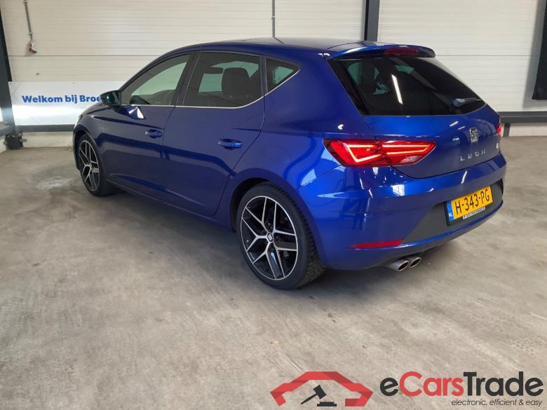 SEAT LEON 1.5 TSI FR Ult. Ed. #4