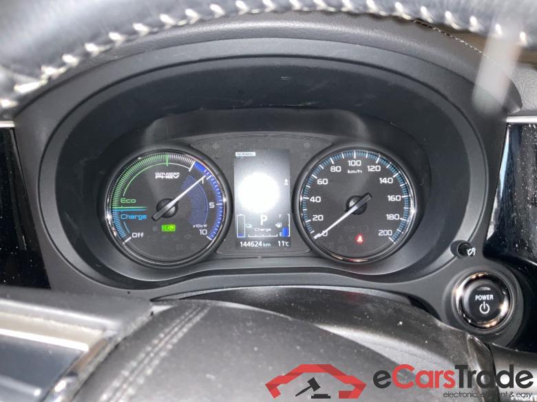MITSUBISHI OUTLANDER 2.4 PHEV Pure #6