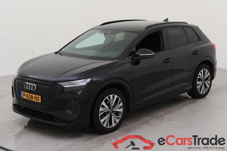 AUDI Q4 e-tron  #1