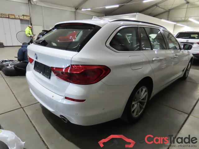 BMW 5-Serie Touring ´16 Baureihe 5 Touring 520 d 2.0 140KW AT8 E6dT #3