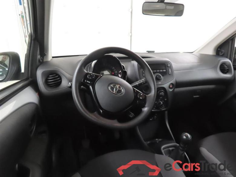 TOYOTA Aygo 1.0 VVT-i x-fun #3