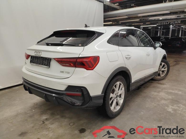 Audi Q3 Sportback 35 TDI S tronic S Line Business Ed 5d #4