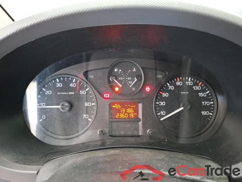 Peugeot BLUEHDI 75 STANDARD PREMIUM Partner L1 Premium 1.6 HDi 75CV BVM5 E6 #6