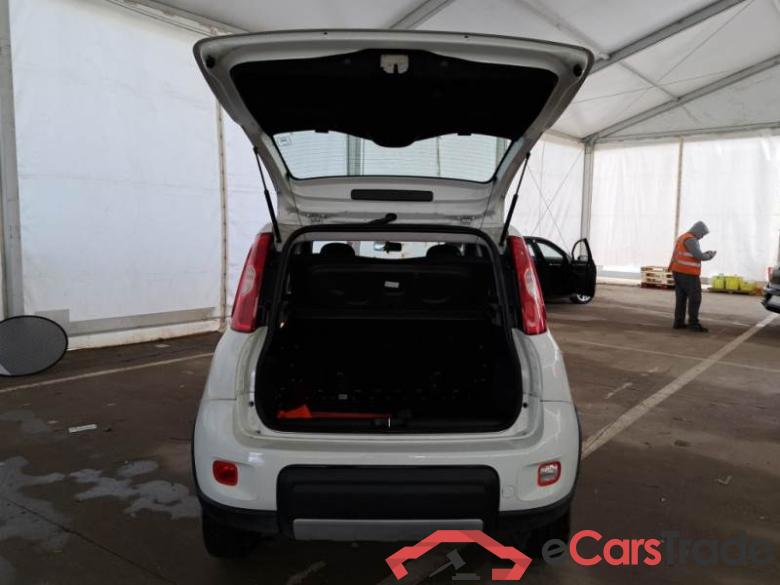Fiat 31 FIAT PANDA / 2011 / 5P / BERLINA 0.9 TWINAIR TURBO 85CV SeS E6-TEMP 4X4 #5