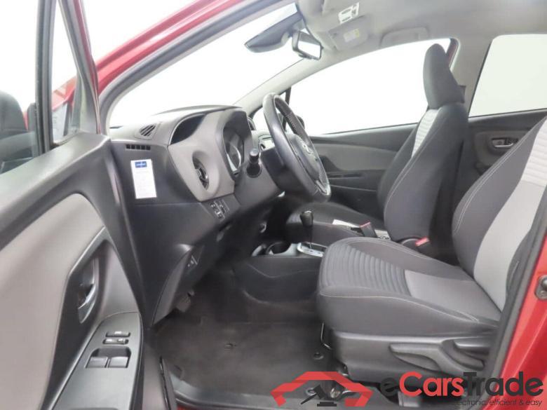 TOYOTA Yaris 1.5 Hyb. Dynamic #3