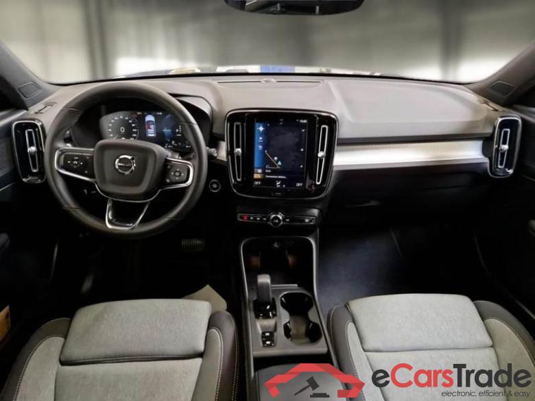 Volvo 11 VOLVO XC40 / 2021 / 5P / SUV T4 RECHARGE PLUG-IN AUTO CORE #3