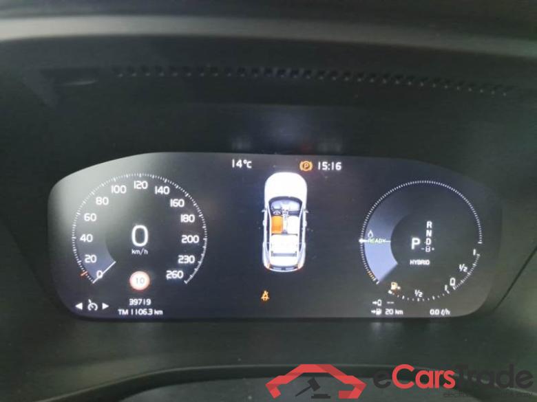 Volvo 11 VOLVO XC40 / 2021 / 5P / SUV T4 RECHARGE PLUG-IN AUTO CORE #4