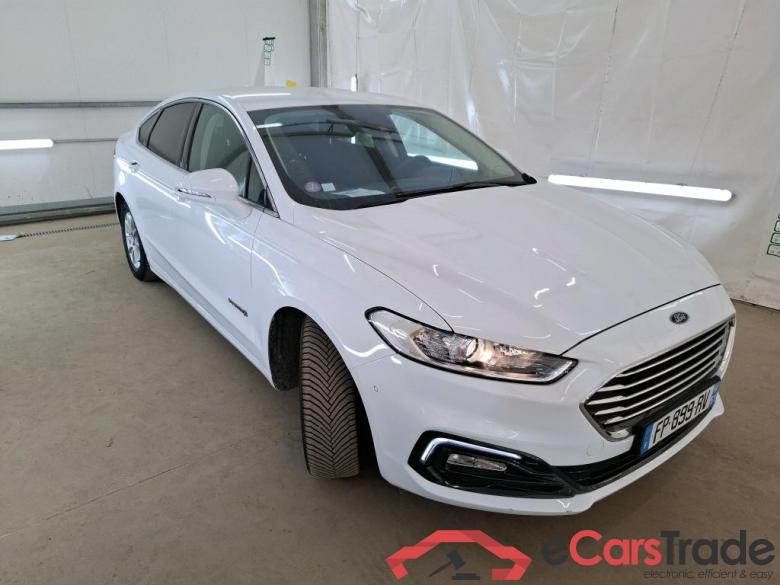 Ford 4P 2.0 HYBRID 187 ch auto Titanium FORD Mondeo / 2019 / 4P / Berline 4P 2.0 HYBRID 187 ch auto Titanium #4