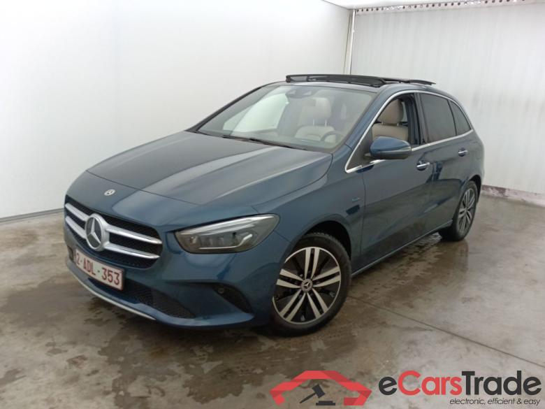 Mercedes-Benz B-Klasse B 250 e Business Solution 5d #3
