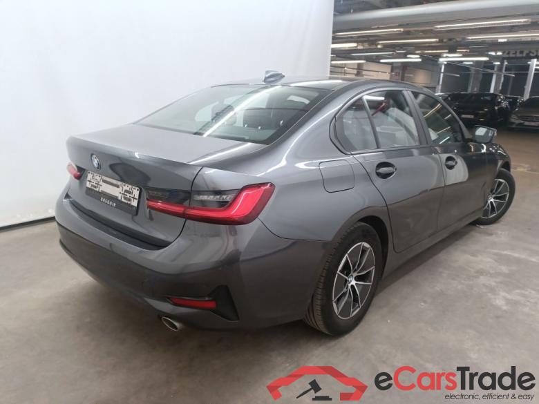 BMW 3 Reeks Berline 318dA (100 kW) 4d #5